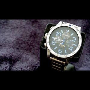 Nixon Men’s 48-20 Stainless Steel Chrono Watch